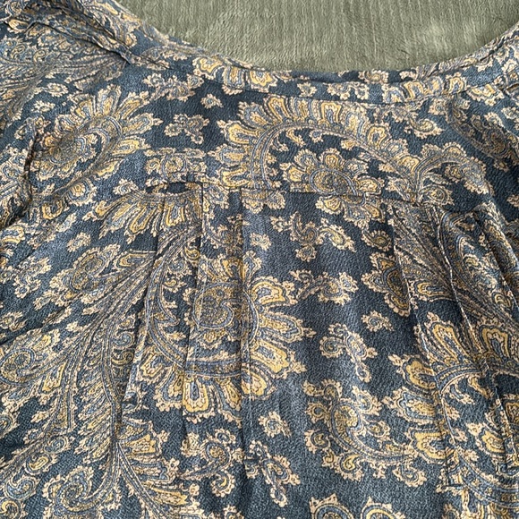 Women’s Lucky Size Small - Picture 5 of 5